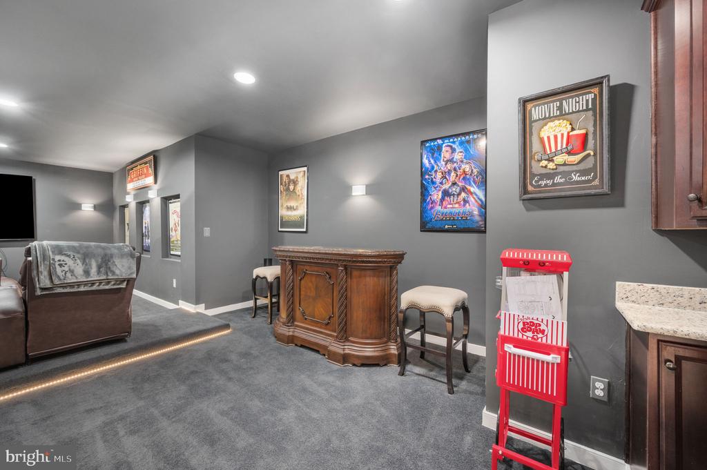 12500 WYE OAKS LN, FREDERICKSBURG, Virginia 22407, 6 Bedrooms Bedrooms, ,5 BathroomsBathrooms,Residential,12500 WYE OAKS LN,VASP2039444 MLS # VASP2039444