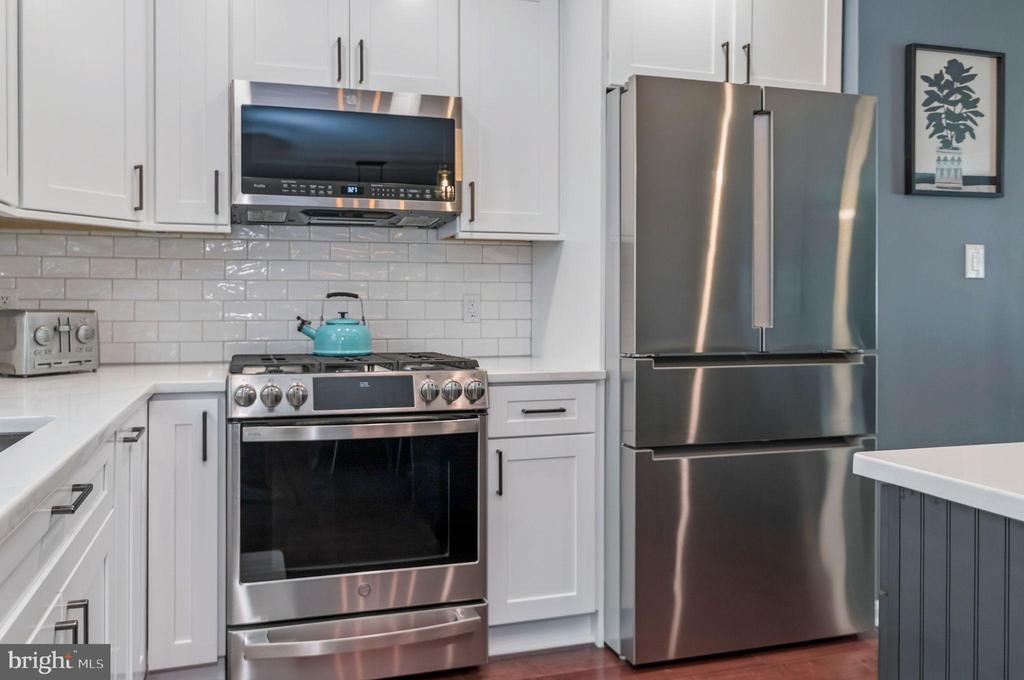 11205 SURRY WOODS, FREDERICKSBURG, Virginia 22407, 3 Bedrooms Bedrooms, ,2 BathroomsBathrooms,Residential,11205 SURRY WOODS,VASP2039922 MLS # VASP2039922