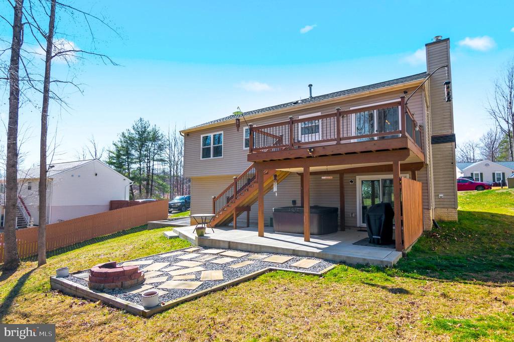 11205 SURRY WOODS, FREDERICKSBURG, Virginia 22407, 3 Bedrooms Bedrooms, ,2 BathroomsBathrooms,Residential,11205 SURRY WOODS,VASP2039922 MLS # VASP2039922