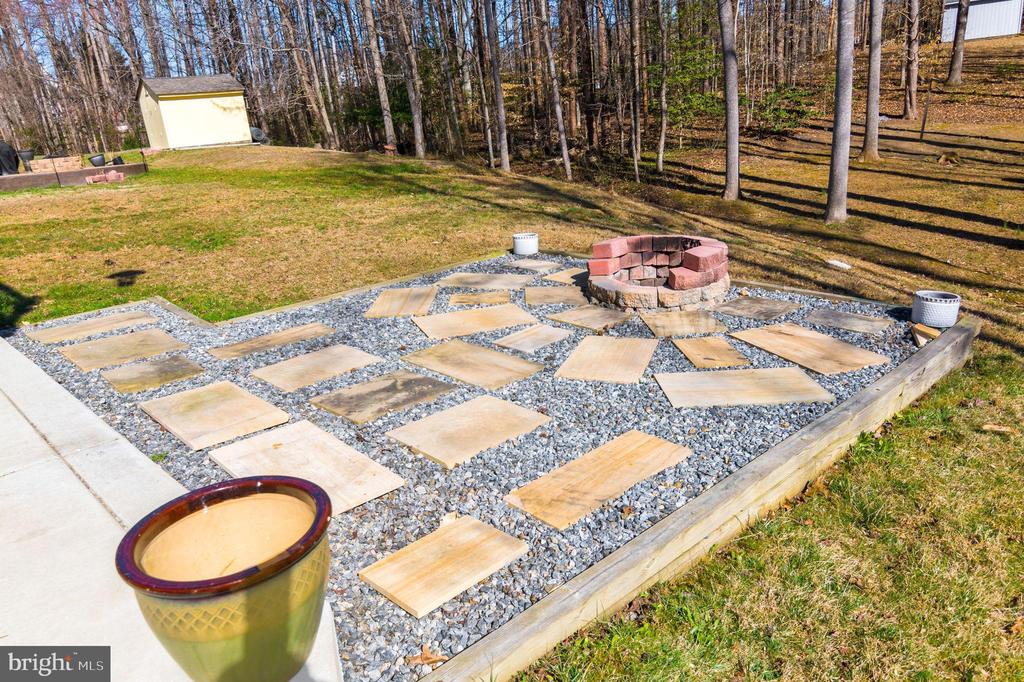 11205 SURRY WOODS, FREDERICKSBURG, Virginia 22407, 3 Bedrooms Bedrooms, ,2 BathroomsBathrooms,Residential,11205 SURRY WOODS,VASP2039922 MLS # VASP2039922