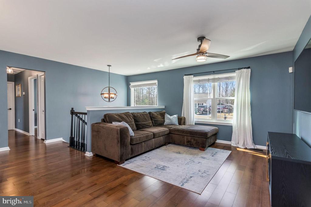 11205 SURRY WOODS, FREDERICKSBURG, Virginia 22407, 3 Bedrooms Bedrooms, ,2 BathroomsBathrooms,Residential,11205 SURRY WOODS,VASP2039922 MLS # VASP2039922