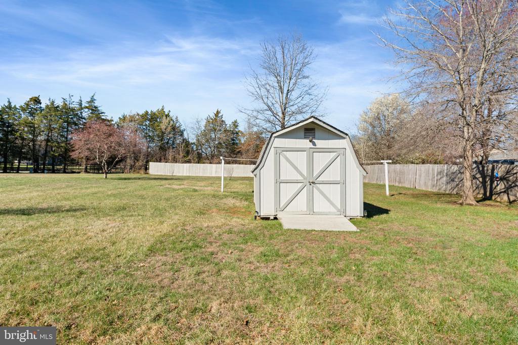 6730 W FORBES PL W, BEALETON, Virginia, 4 Bedrooms Bedrooms, ,2 BathroomsBathrooms,Residential,6730 W FORBES PL W,VAFQ2020882 MLS # VAFQ2020882