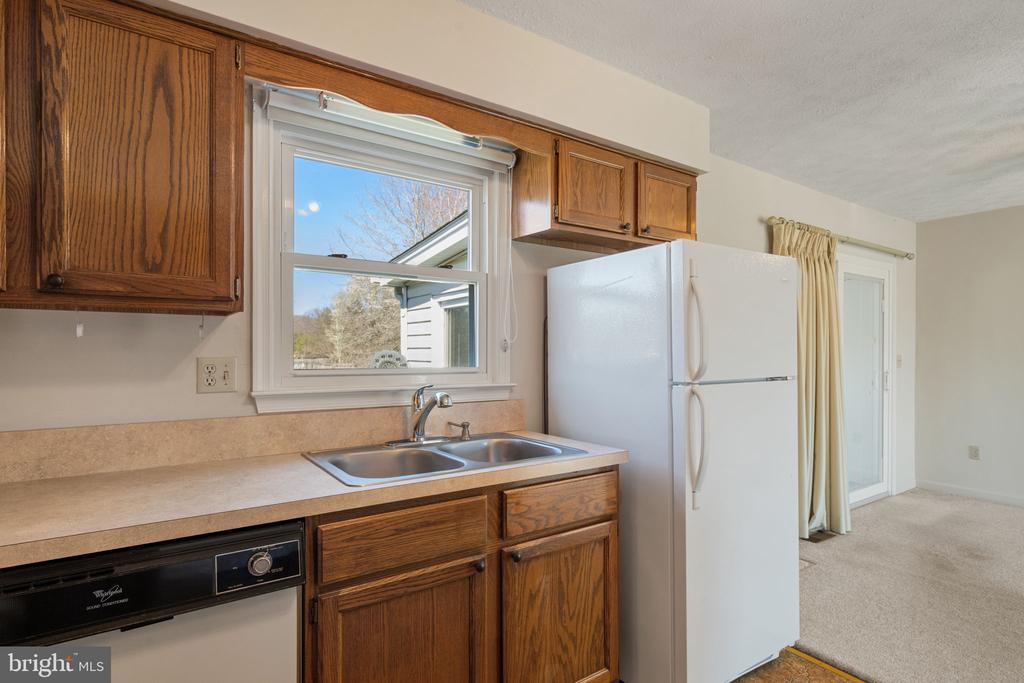 6730 W FORBES PL W, BEALETON, Virginia, 4 Bedrooms Bedrooms, ,2 BathroomsBathrooms,Residential,6730 W FORBES PL W,VAFQ2020882 MLS # VAFQ2020882