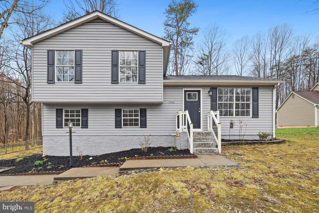 10900 CHESTERWOOD DR, SPOTSYLVANIA, Virginia 22553, 3 Bedrooms Bedrooms, ,2 BathroomsBathrooms,Residential,10900 CHESTERWOOD DR,VASP2039964 MLS # VASP2039964 10900 CHESTERWOOD DR, SPOTSYLVANIA, Virginia 22553, 3 Bedrooms Bedrooms, ,2 BathroomsBathrooms,Residential,10900 CHESTERWOOD DR,VASP2039964 MLS # VASP2039964