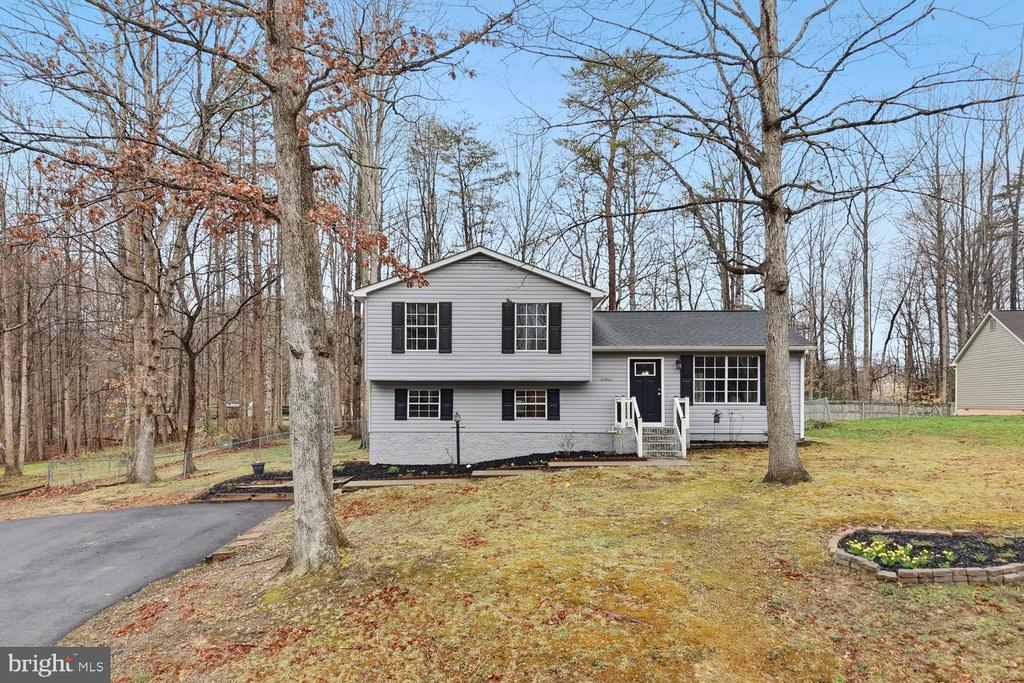 10900 CHESTERWOOD DR, SPOTSYLVANIA, Virginia 22553, 3 Bedrooms Bedrooms, ,2 BathroomsBathrooms,Residential,10900 CHESTERWOOD DR,VASP2039964 MLS # VASP2039964 10900 CHESTERWOOD DR, SPOTSYLVANIA, Virginia 22553, 3 Bedrooms Bedrooms, ,2 BathroomsBathrooms,Residential,10900 CHESTERWOOD DR,VASP2039964 MLS # VASP2039964