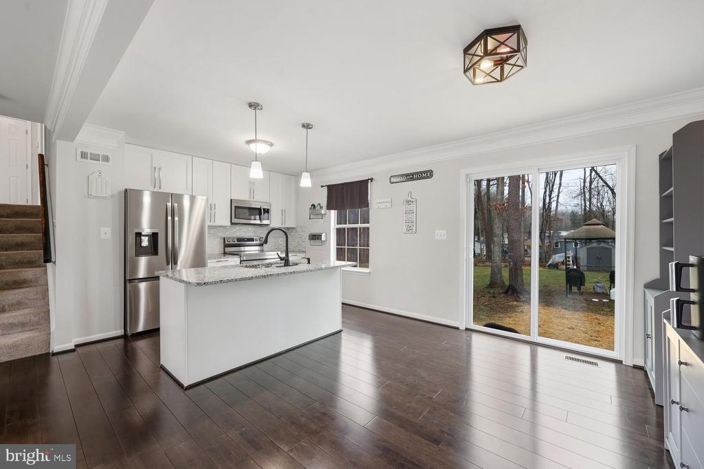 10900 CHESTERWOOD DR, SPOTSYLVANIA, Virginia 22553, 3 Bedrooms Bedrooms, ,2 BathroomsBathrooms,Residential,10900 CHESTERWOOD DR,VASP2039964 MLS # VASP2039964 10900 CHESTERWOOD DR, SPOTSYLVANIA, Virginia 22553, 3 Bedrooms Bedrooms, ,2 BathroomsBathrooms,Residential,10900 CHESTERWOOD DR,VASP2039964 MLS # VASP2039964