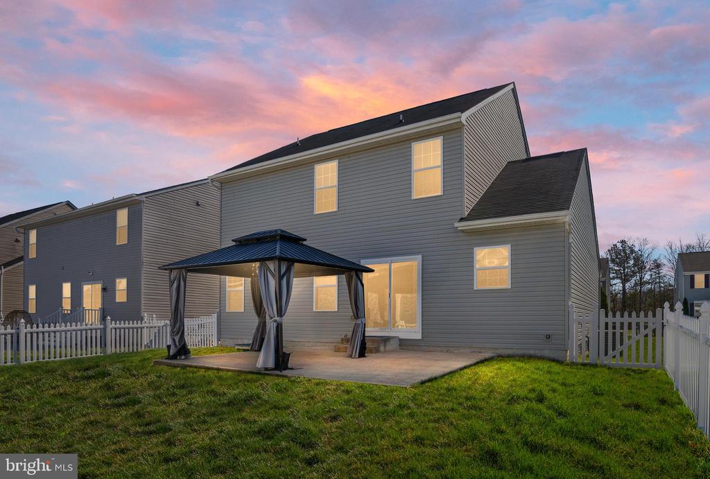 9217 WOOD CREEK CIR, FREDERICKSBURG, Virginia 22407, 4 Bedrooms Bedrooms, ,3 BathroomsBathrooms,Residential,9217 WOOD CREEK CIR,VASP2039684 MLS # VASP2039684