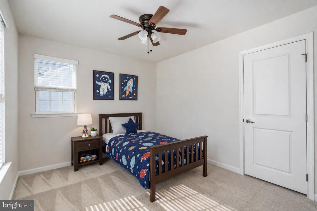 9217 WOOD CREEK CIR, FREDERICKSBURG, Virginia 22407, 4 Bedrooms Bedrooms, ,3 BathroomsBathrooms,Residential,9217 WOOD CREEK CIR,VASP2039684 MLS # VASP2039684