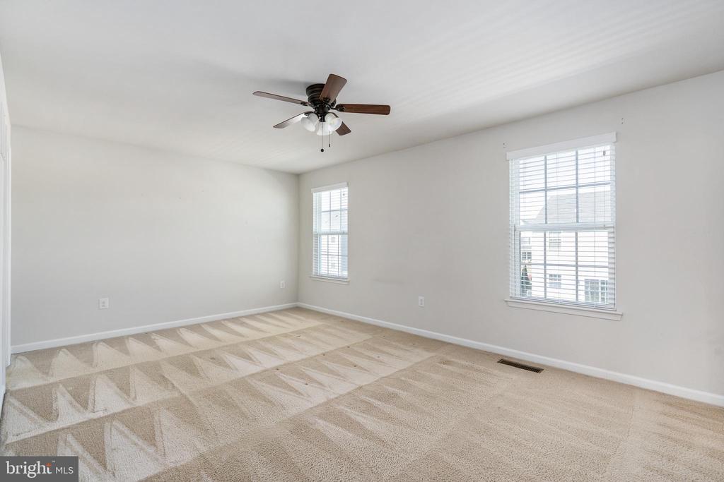 9217 WOOD CREEK CIR, FREDERICKSBURG, Virginia 22407, 4 Bedrooms Bedrooms, ,3 BathroomsBathrooms,Residential,9217 WOOD CREEK CIR,VASP2039684 MLS # VASP2039684