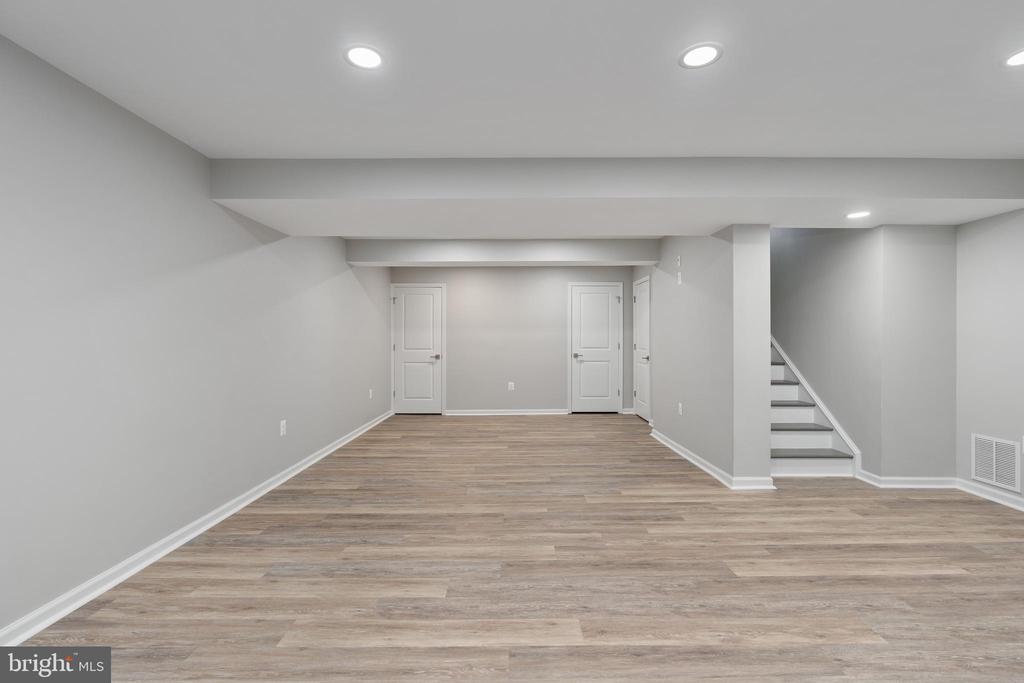 9217 WOOD CREEK CIR, FREDERICKSBURG, Virginia 22407, 4 Bedrooms Bedrooms, ,3 BathroomsBathrooms,Residential,9217 WOOD CREEK CIR,VASP2039684 MLS # VASP2039684