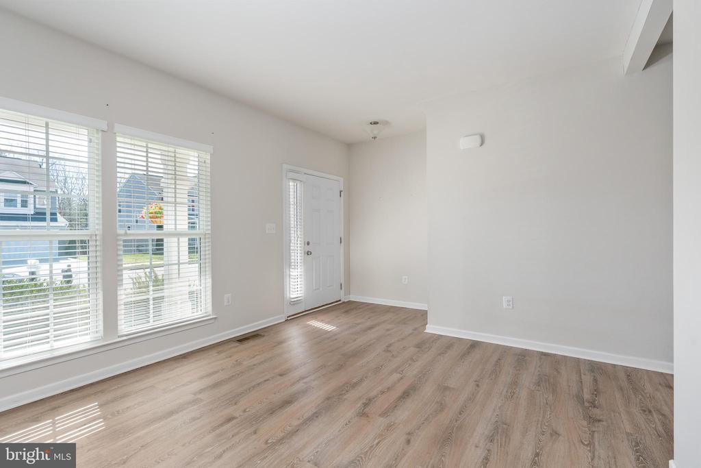 9217 WOOD CREEK CIR, FREDERICKSBURG, Virginia 22407, 4 Bedrooms Bedrooms, ,3 BathroomsBathrooms,Residential,9217 WOOD CREEK CIR,VASP2039684 MLS # VASP2039684