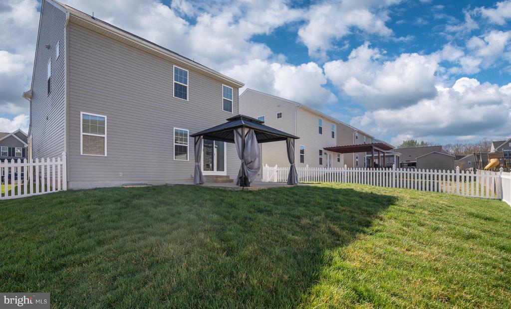 9217 WOOD CREEK CIR, FREDERICKSBURG, Virginia 22407, 4 Bedrooms Bedrooms, ,3 BathroomsBathrooms,Residential,9217 WOOD CREEK CIR,VASP2039684 MLS # VASP2039684