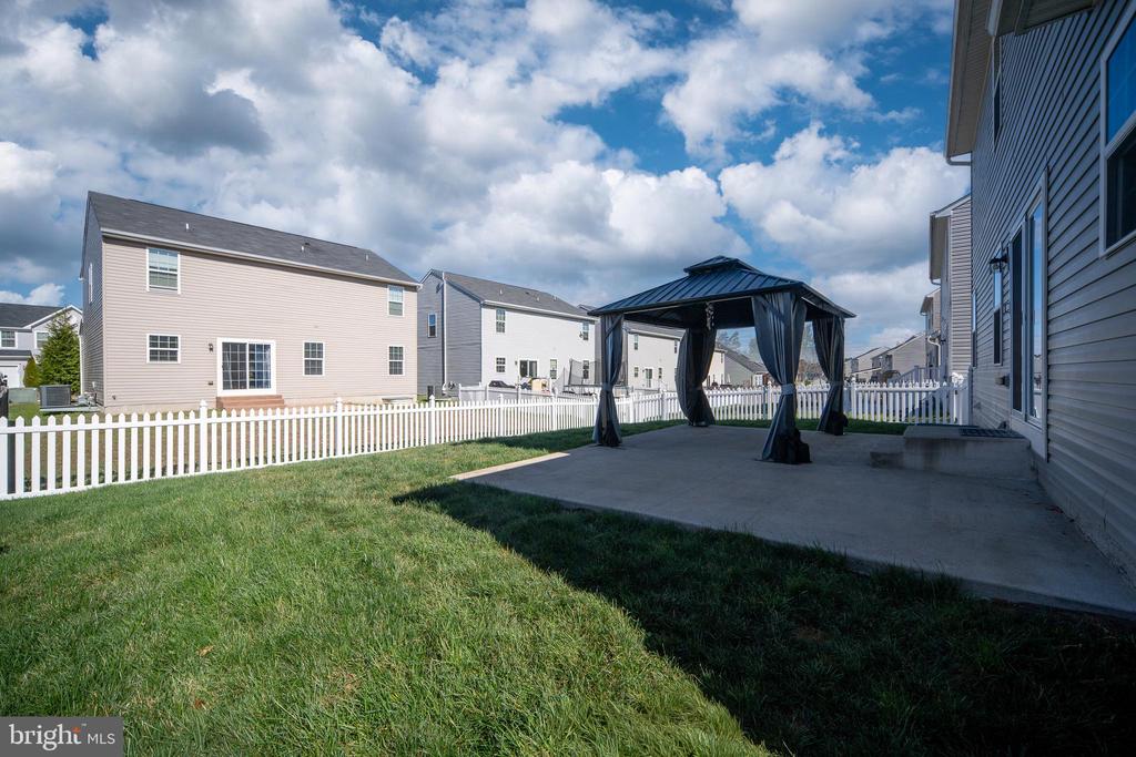 9217 WOOD CREEK CIR, FREDERICKSBURG, Virginia 22407, 4 Bedrooms Bedrooms, ,3 BathroomsBathrooms,Residential,9217 WOOD CREEK CIR,VASP2039684 MLS # VASP2039684