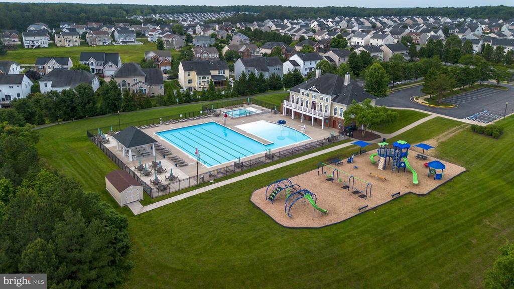 9217 WOOD CREEK CIR, FREDERICKSBURG, Virginia 22407, 4 Bedrooms Bedrooms, ,3 BathroomsBathrooms,Residential,9217 WOOD CREEK CIR,VASP2039684 MLS # VASP2039684