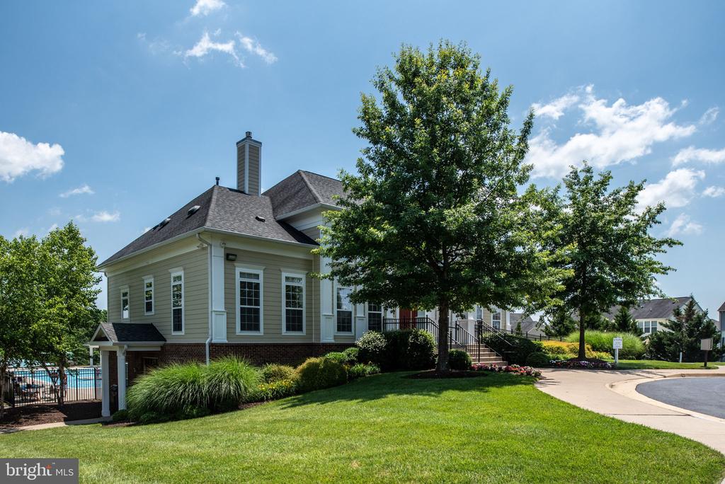 9217 WOOD CREEK CIR, FREDERICKSBURG, Virginia 22407, 4 Bedrooms Bedrooms, ,3 BathroomsBathrooms,Residential,9217 WOOD CREEK CIR,VASP2039684 MLS # VASP2039684