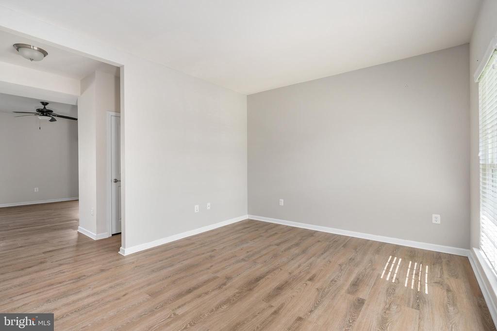 9217 WOOD CREEK CIR, FREDERICKSBURG, Virginia 22407, 4 Bedrooms Bedrooms, ,3 BathroomsBathrooms,Residential,9217 WOOD CREEK CIR,VASP2039684 MLS # VASP2039684