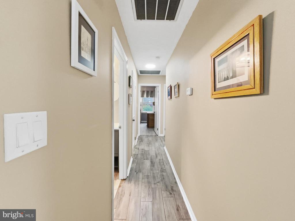 1353 LAKEVIEW PKWY, LOCUST GROVE, Virginia 22508, 3 Bedrooms Bedrooms, ,2 BathroomsBathrooms,Residential,1353 LAKEVIEW PKWY,VAOR2013500 MLS # VAOR2013500