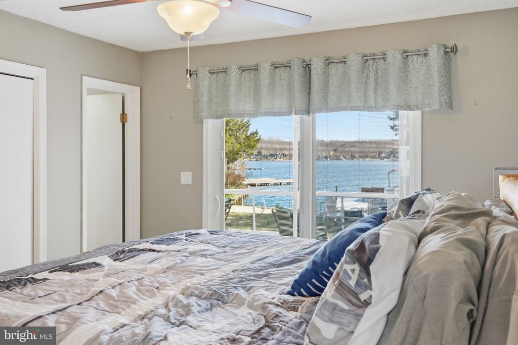 1353 LAKEVIEW PKWY, LOCUST GROVE, Virginia 22508, 3 Bedrooms Bedrooms, ,2 BathroomsBathrooms,Residential,1353 LAKEVIEW PKWY,VAOR2013500 MLS # VAOR2013500