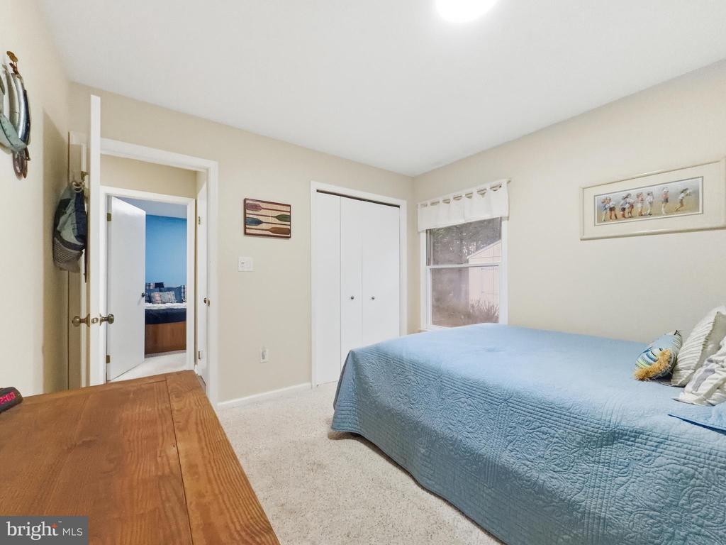 1353 LAKEVIEW PKWY, LOCUST GROVE, Virginia 22508, 3 Bedrooms Bedrooms, ,2 BathroomsBathrooms,Residential,1353 LAKEVIEW PKWY,VAOR2013500 MLS # VAOR2013500