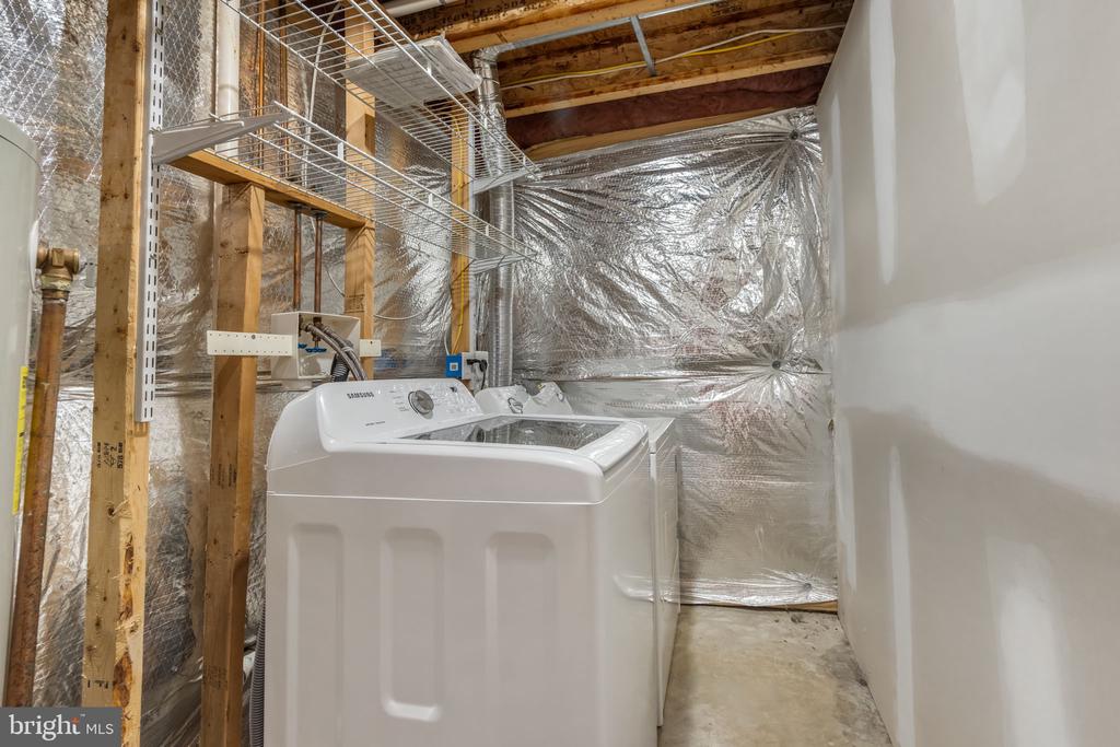 4318 BRIDLEPATH CT, FREDERICKSBURG, Virginia 22408, 4 Bedrooms Bedrooms, ,3 BathroomsBathrooms,Residential,4318 BRIDLEPATH CT,VASP2039854 MLS # VASP2039854