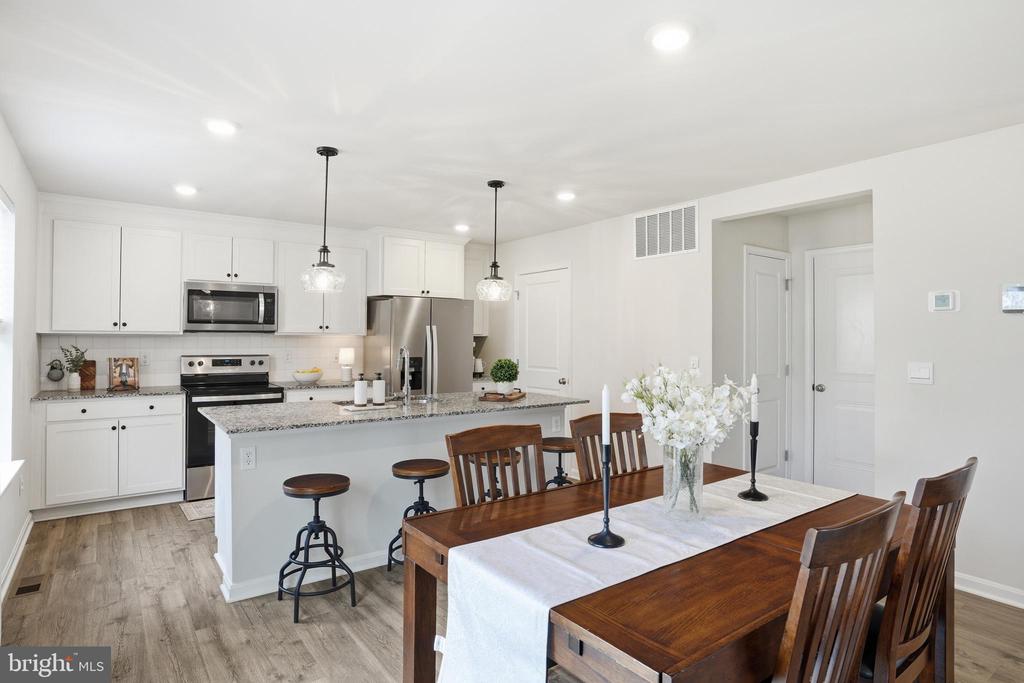 35623 PINE NEEDLE LN, LOCUST GROVE, Virginia 22508, 4 Bedrooms Bedrooms, ,2 BathroomsBathrooms,Residential,35623 PINE NEEDLE LN,VAOR2013562 MLS # VAOR2013562