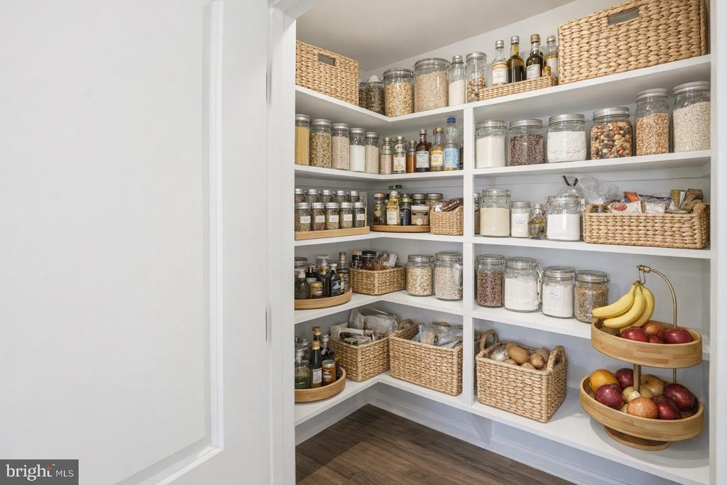 35623 PINE NEEDLE LN, LOCUST GROVE, Virginia 22508, 4 Bedrooms Bedrooms, ,2 BathroomsBathrooms,Residential,35623 PINE NEEDLE LN,VAOR2013562 MLS # VAOR2013562