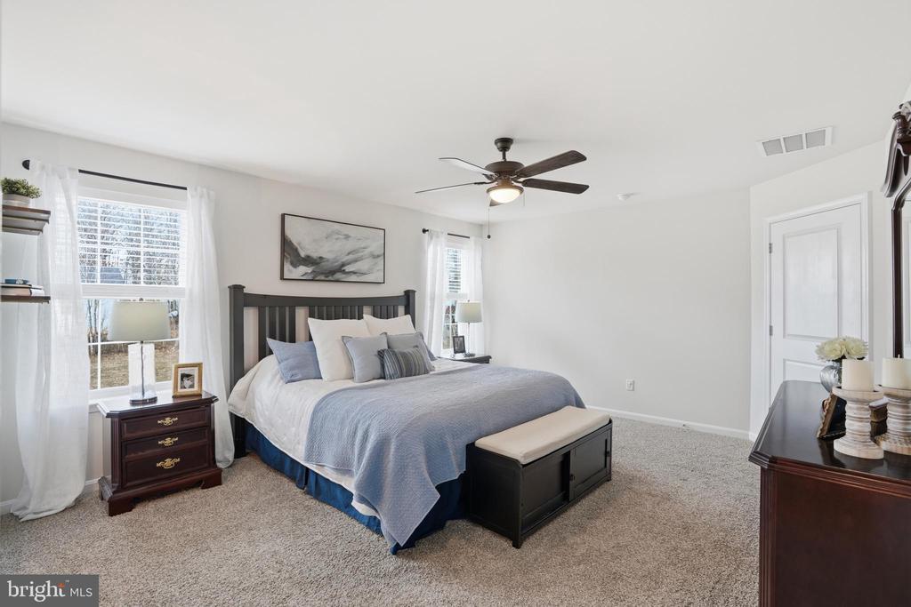 35623 PINE NEEDLE LN, LOCUST GROVE, Virginia 22508, 4 Bedrooms Bedrooms, ,2 BathroomsBathrooms,Residential,35623 PINE NEEDLE LN,VAOR2013562 MLS # VAOR2013562