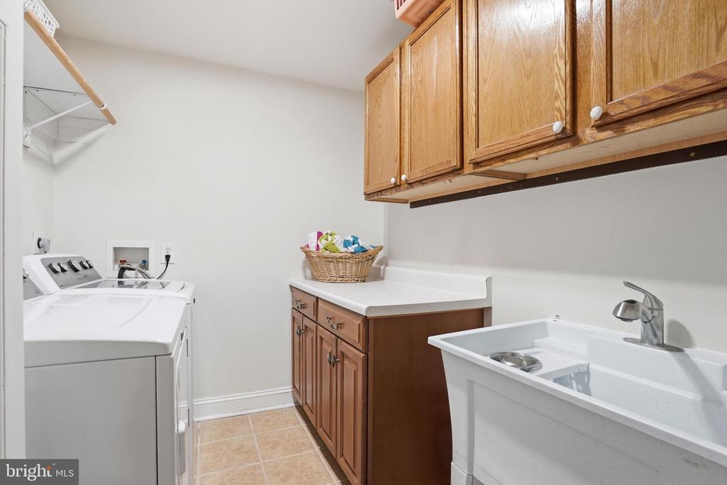 25 TARA WOODS DR, BUMPASS, Virginia 23024, 4 Bedrooms Bedrooms, ,3 BathroomsBathrooms,Residential,25 TARA WOODS DR,VALA2009472 MLS # VALA2009472