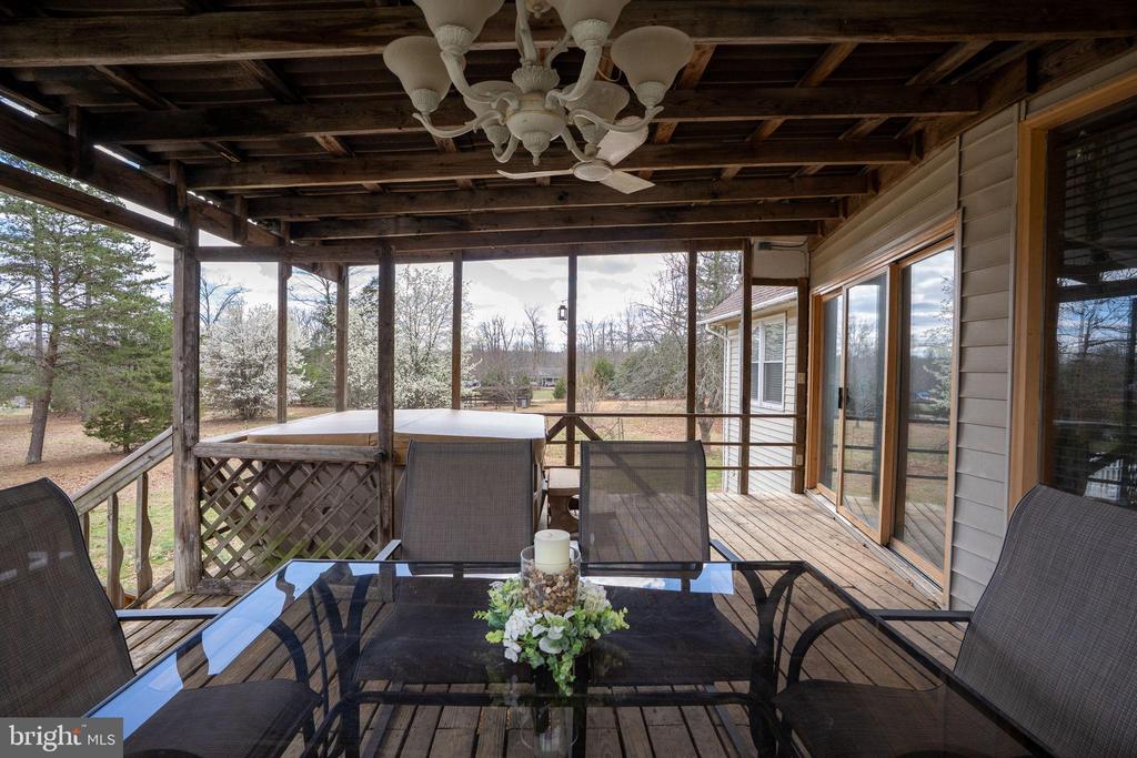 586 JACOBY RD, LOUISA, Virginia 23093, 5 Bedrooms Bedrooms, ,2 BathroomsBathrooms,Residential,586 JACOBY RD,VALA2009470 MLS # VALA2009470 586 JACOBY RD, LOUISA, Virginia 23093, 5 Bedrooms Bedrooms, ,2 BathroomsBathrooms,Residential,586 JACOBY RD,VALA2009470 MLS # VALA2009470