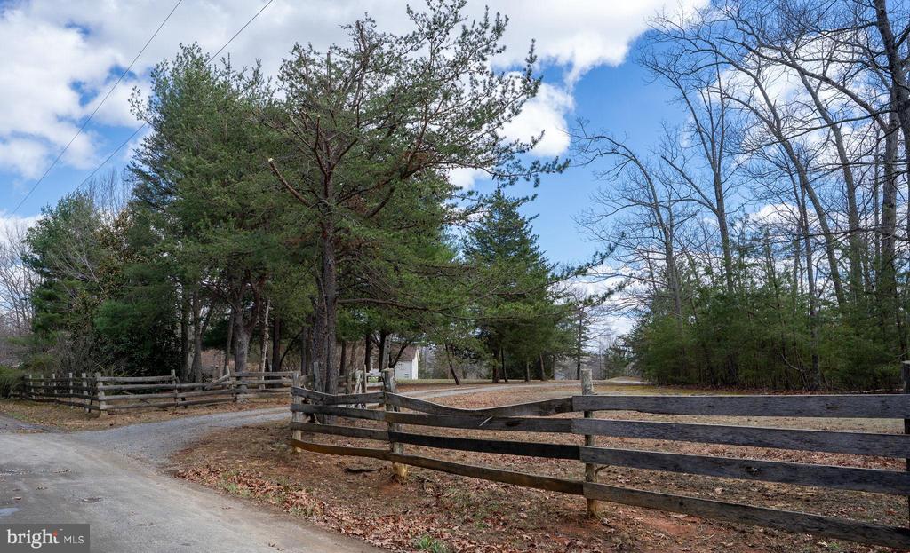 586 JACOBY RD, LOUISA, Virginia 23093, 5 Bedrooms Bedrooms, ,2 BathroomsBathrooms,Residential,586 JACOBY RD,VALA2009470 MLS # VALA2009470 586 JACOBY RD, LOUISA, Virginia 23093, 5 Bedrooms Bedrooms, ,2 BathroomsBathrooms,Residential,586 JACOBY RD,VALA2009470 MLS # VALA2009470