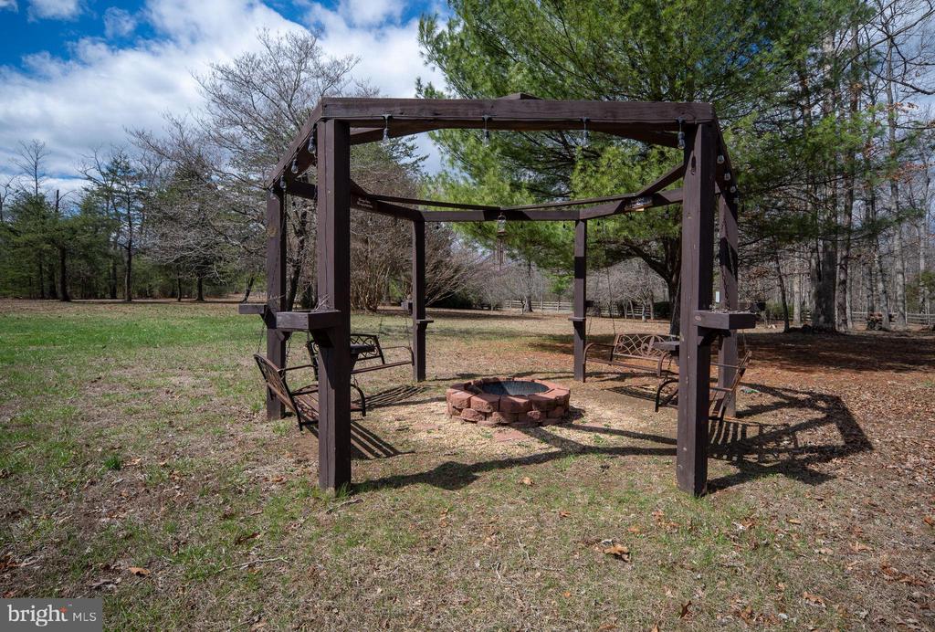 586 JACOBY RD, LOUISA, Virginia 23093, 5 Bedrooms Bedrooms, ,2 BathroomsBathrooms,Residential,586 JACOBY RD,VALA2009470 MLS # VALA2009470 586 JACOBY RD, LOUISA, Virginia 23093, 5 Bedrooms Bedrooms, ,2 BathroomsBathrooms,Residential,586 JACOBY RD,VALA2009470 MLS # VALA2009470