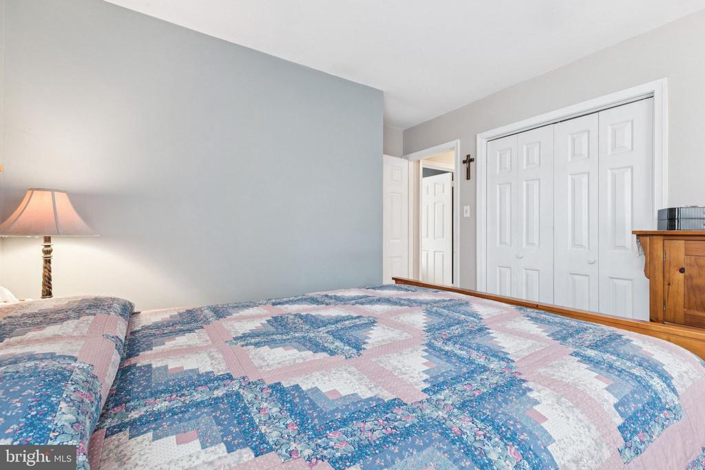 7041 PANORAMA CT, WARRENTON, Virginia, 4 Bedrooms Bedrooms, ,2 BathroomsBathrooms,Residential,7041 PANORAMA CT,VAFQ2020716 MLS # VAFQ2020716