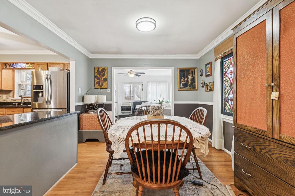 7041 PANORAMA CT, WARRENTON, Virginia, 4 Bedrooms Bedrooms, ,2 BathroomsBathrooms,Residential,7041 PANORAMA CT,VAFQ2020716 MLS # VAFQ2020716