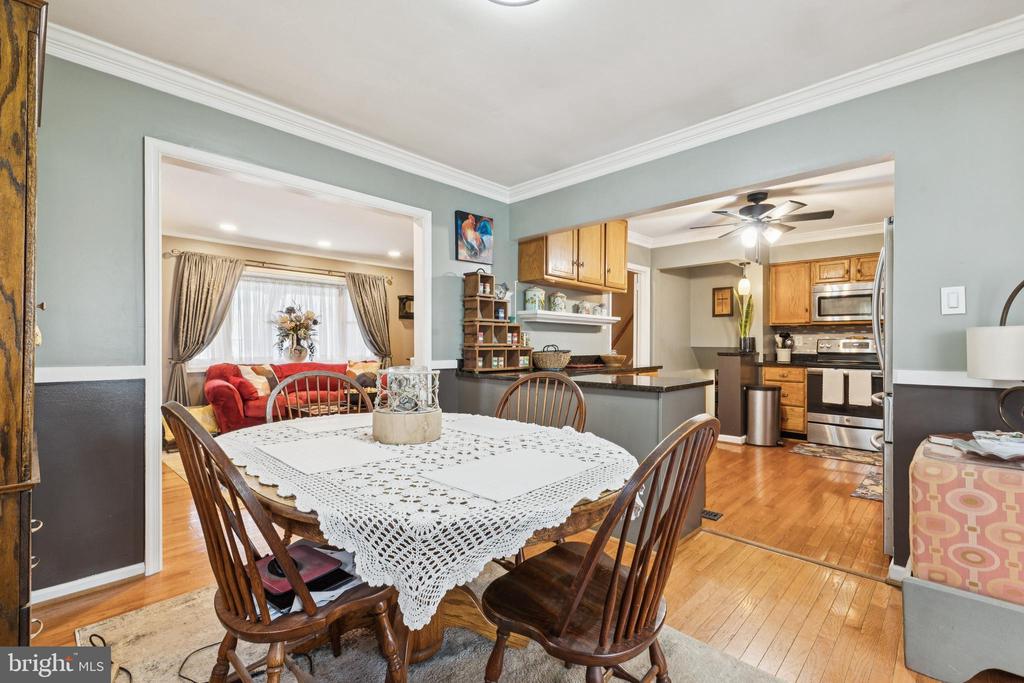 7041 PANORAMA CT, WARRENTON, Virginia, 4 Bedrooms Bedrooms, ,2 BathroomsBathrooms,Residential,7041 PANORAMA CT,VAFQ2020716 MLS # VAFQ2020716