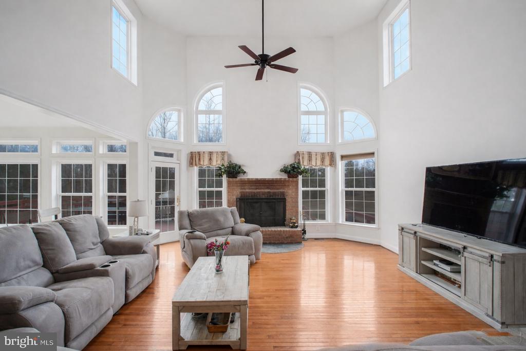 12504 SINGLE OAK RD, FREDERICKSBURG, Virginia 22407, 5 Bedrooms Bedrooms, ,3 BathroomsBathrooms,Residential,12504 SINGLE OAK RD,VASP2040158 MLS # VASP2040158 12504 SINGLE OAK RD, FREDERICKSBURG, Virginia 22407, 5 Bedrooms Bedrooms, ,3 BathroomsBathrooms,Residential,12504 SINGLE OAK RD,VASP2040158 MLS # VASP2040158