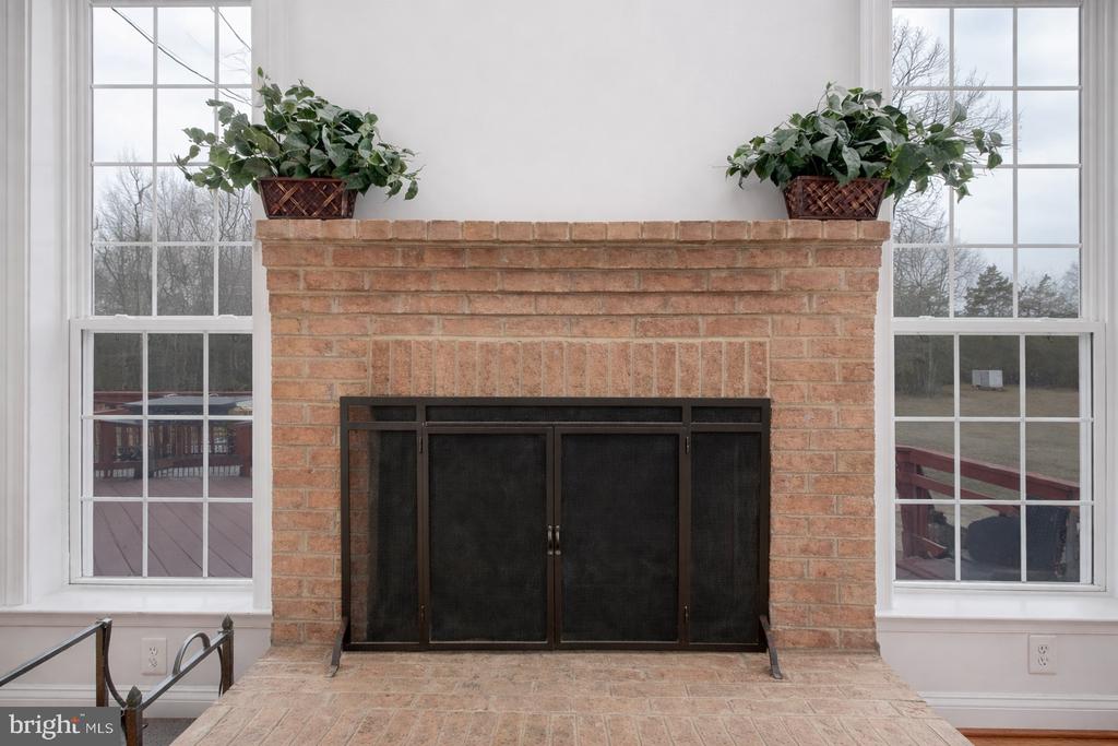 12504 SINGLE OAK RD, FREDERICKSBURG, Virginia 22407, 5 Bedrooms Bedrooms, ,3 BathroomsBathrooms,Residential,12504 SINGLE OAK RD,VASP2040158 MLS # VASP2040158 12504 SINGLE OAK RD, FREDERICKSBURG, Virginia 22407, 5 Bedrooms Bedrooms, ,3 BathroomsBathrooms,Residential,12504 SINGLE OAK RD,VASP2040158 MLS # VASP2040158