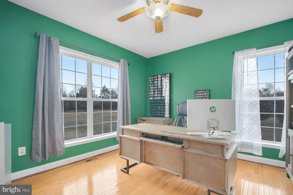 12504 SINGLE OAK RD, FREDERICKSBURG, Virginia 22407, 5 Bedrooms Bedrooms, ,3 BathroomsBathrooms,Residential,12504 SINGLE OAK RD,VASP2040158 MLS # VASP2040158 12504 SINGLE OAK RD, FREDERICKSBURG, Virginia 22407, 5 Bedrooms Bedrooms, ,3 BathroomsBathrooms,Residential,12504 SINGLE OAK RD,VASP2040158 MLS # VASP2040158