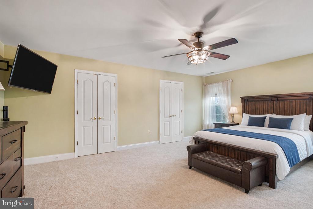 12504 SINGLE OAK RD, FREDERICKSBURG, Virginia 22407, 5 Bedrooms Bedrooms, ,3 BathroomsBathrooms,Residential,12504 SINGLE OAK RD,VASP2040158 MLS # VASP2040158 12504 SINGLE OAK RD, FREDERICKSBURG, Virginia 22407, 5 Bedrooms Bedrooms, ,3 BathroomsBathrooms,Residential,12504 SINGLE OAK RD,VASP2040158 MLS # VASP2040158