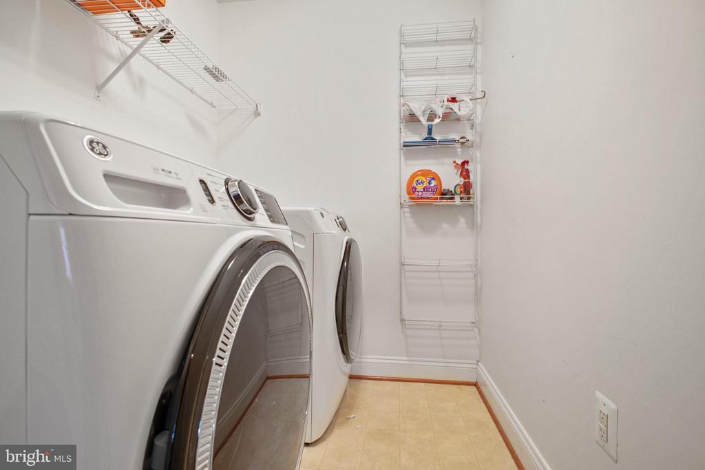 12504 SINGLE OAK RD, FREDERICKSBURG, Virginia 22407, 5 Bedrooms Bedrooms, ,3 BathroomsBathrooms,Residential,12504 SINGLE OAK RD,VASP2040158 MLS # VASP2040158 12504 SINGLE OAK RD, FREDERICKSBURG, Virginia 22407, 5 Bedrooms Bedrooms, ,3 BathroomsBathrooms,Residential,12504 SINGLE OAK RD,VASP2040158 MLS # VASP2040158