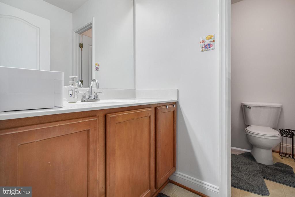 12504 SINGLE OAK RD, FREDERICKSBURG, Virginia 22407, 5 Bedrooms Bedrooms, ,3 BathroomsBathrooms,Residential,12504 SINGLE OAK RD,VASP2040158 MLS # VASP2040158 12504 SINGLE OAK RD, FREDERICKSBURG, Virginia 22407, 5 Bedrooms Bedrooms, ,3 BathroomsBathrooms,Residential,12504 SINGLE OAK RD,VASP2040158 MLS # VASP2040158