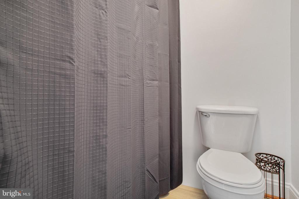 12504 SINGLE OAK RD, FREDERICKSBURG, Virginia 22407, 5 Bedrooms Bedrooms, ,3 BathroomsBathrooms,Residential,12504 SINGLE OAK RD,VASP2040158 MLS # VASP2040158 12504 SINGLE OAK RD, FREDERICKSBURG, Virginia 22407, 5 Bedrooms Bedrooms, ,3 BathroomsBathrooms,Residential,12504 SINGLE OAK RD,VASP2040158 MLS # VASP2040158