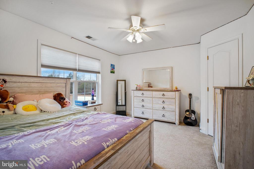 12504 SINGLE OAK RD, FREDERICKSBURG, Virginia 22407, 5 Bedrooms Bedrooms, ,3 BathroomsBathrooms,Residential,12504 SINGLE OAK RD,VASP2040158 MLS # VASP2040158 12504 SINGLE OAK RD, FREDERICKSBURG, Virginia 22407, 5 Bedrooms Bedrooms, ,3 BathroomsBathrooms,Residential,12504 SINGLE OAK RD,VASP2040158 MLS # VASP2040158