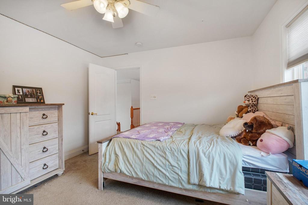 12504 SINGLE OAK RD, FREDERICKSBURG, Virginia 22407, 5 Bedrooms Bedrooms, ,3 BathroomsBathrooms,Residential,12504 SINGLE OAK RD,VASP2040158 MLS # VASP2040158 12504 SINGLE OAK RD, FREDERICKSBURG, Virginia 22407, 5 Bedrooms Bedrooms, ,3 BathroomsBathrooms,Residential,12504 SINGLE OAK RD,VASP2040158 MLS # VASP2040158