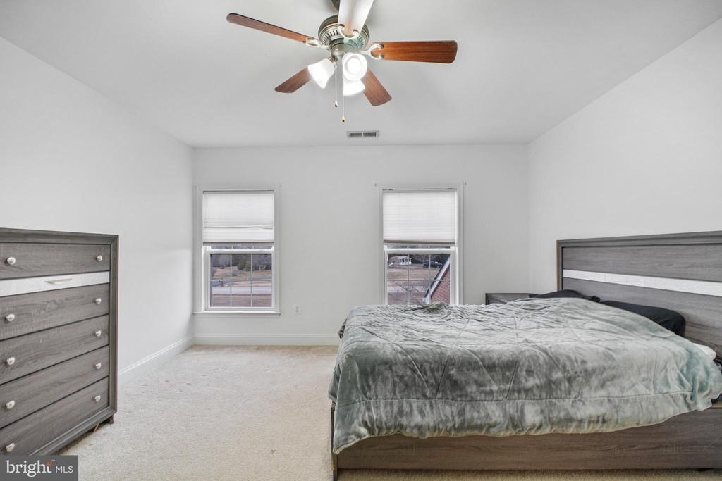 12504 SINGLE OAK RD, FREDERICKSBURG, Virginia 22407, 5 Bedrooms Bedrooms, ,3 BathroomsBathrooms,Residential,12504 SINGLE OAK RD,VASP2040158 MLS # VASP2040158 12504 SINGLE OAK RD, FREDERICKSBURG, Virginia 22407, 5 Bedrooms Bedrooms, ,3 BathroomsBathrooms,Residential,12504 SINGLE OAK RD,VASP2040158 MLS # VASP2040158