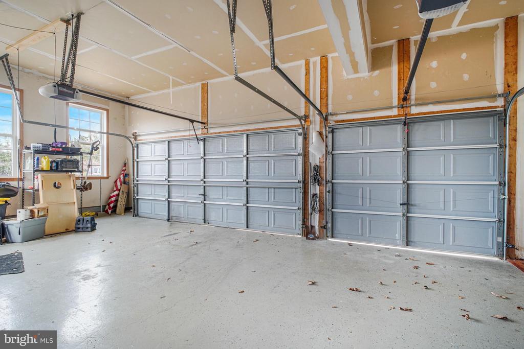 12504 SINGLE OAK RD, FREDERICKSBURG, Virginia 22407, 5 Bedrooms Bedrooms, ,3 BathroomsBathrooms,Residential,12504 SINGLE OAK RD,VASP2040158 MLS # VASP2040158 12504 SINGLE OAK RD, FREDERICKSBURG, Virginia 22407, 5 Bedrooms Bedrooms, ,3 BathroomsBathrooms,Residential,12504 SINGLE OAK RD,VASP2040158 MLS # VASP2040158