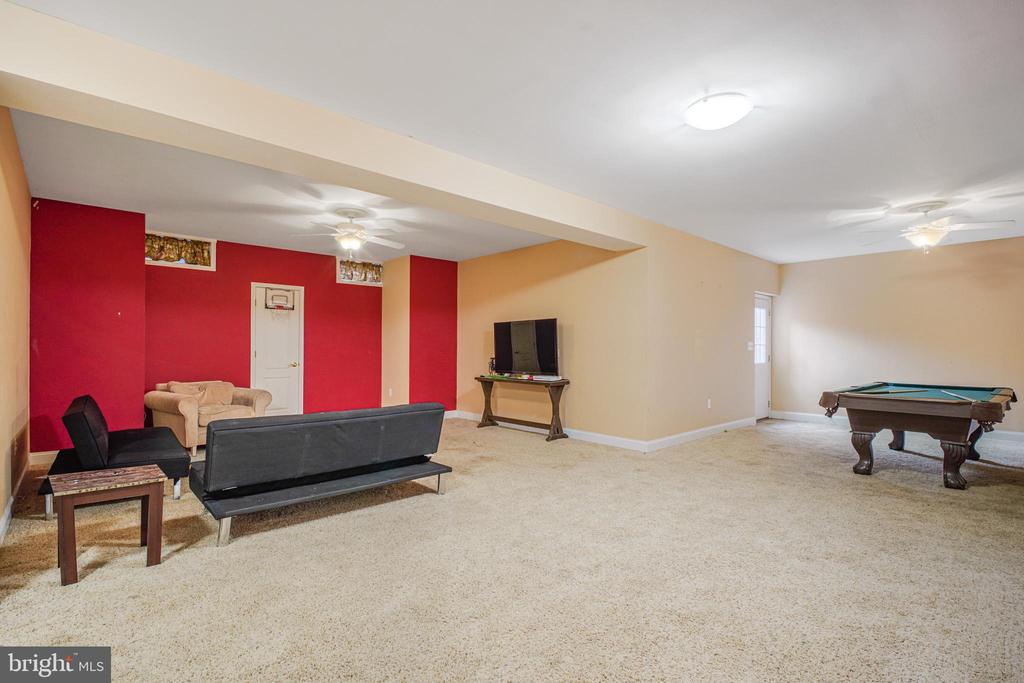 12504 SINGLE OAK RD, FREDERICKSBURG, Virginia 22407, 5 Bedrooms Bedrooms, ,3 BathroomsBathrooms,Residential,12504 SINGLE OAK RD,VASP2040158 MLS # VASP2040158 12504 SINGLE OAK RD, FREDERICKSBURG, Virginia 22407, 5 Bedrooms Bedrooms, ,3 BathroomsBathrooms,Residential,12504 SINGLE OAK RD,VASP2040158 MLS # VASP2040158