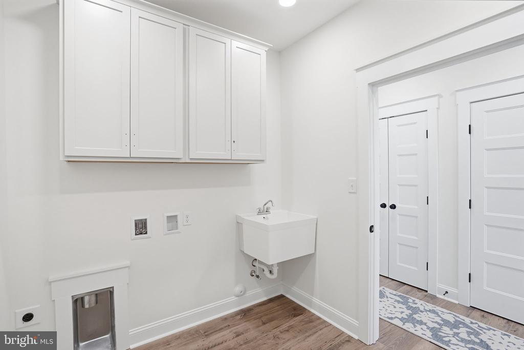 1691 BUCKNERS LN, MINERAL, Virginia 23117, 4 Bedrooms Bedrooms, ,5 BathroomsBathrooms,Residential,1691 BUCKNERS LN,VALA2009480 MLS # VALA2009480