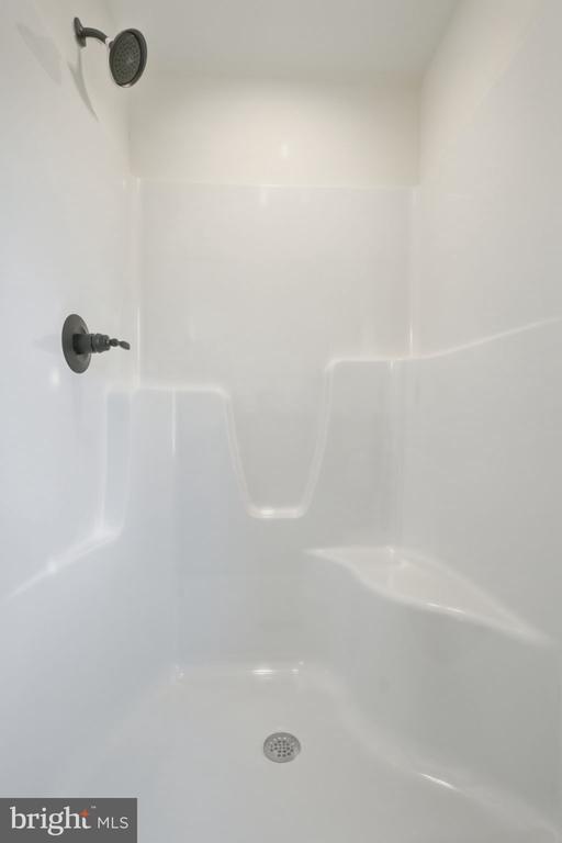 1691 BUCKNERS LN, MINERAL, Virginia 23117, 4 Bedrooms Bedrooms, ,5 BathroomsBathrooms,Residential,1691 BUCKNERS LN,VALA2009480 MLS # VALA2009480