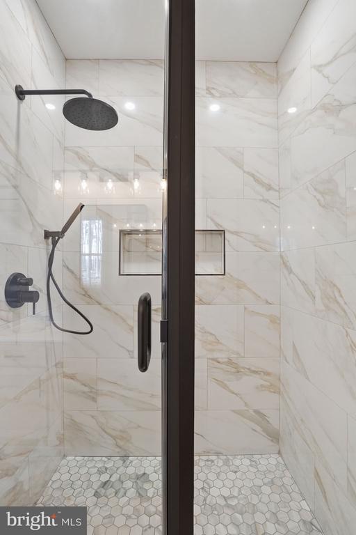 1691 BUCKNERS LN, MINERAL, Virginia 23117, 4 Bedrooms Bedrooms, ,5 BathroomsBathrooms,Residential,1691 BUCKNERS LN,VALA2009480 MLS # VALA2009480