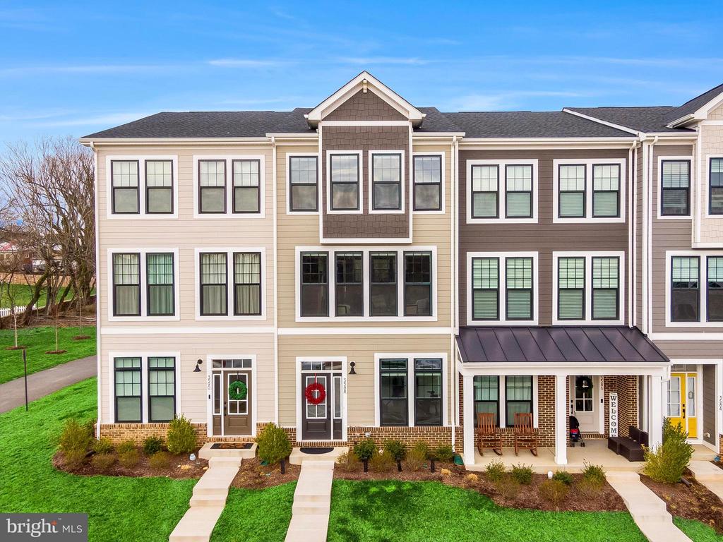 3588 STEPHENSONS HILL LN, MARSHALL, Virginia, 4 Bedrooms Bedrooms, ,3 BathroomsBathrooms,Residential,3588 STEPHENSONS HILL LN,VAFQ2020888 MLS # VAFQ2020888